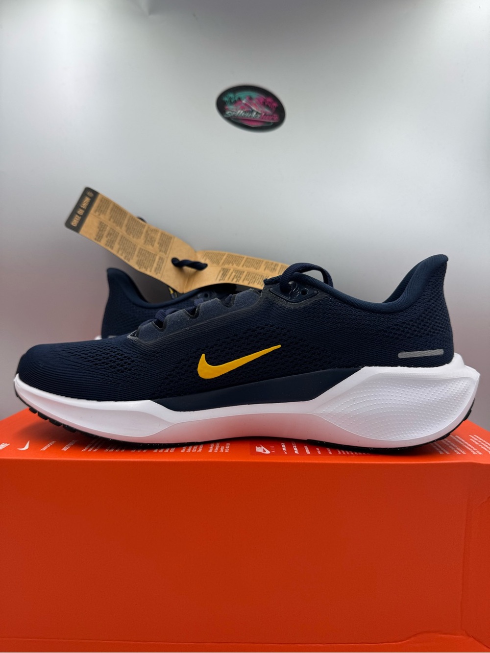 Nike Air Zoom Pegasus 41 TB College Navy Armarillo BRAND NEW Size 10 Women - Picture 6 of 8
